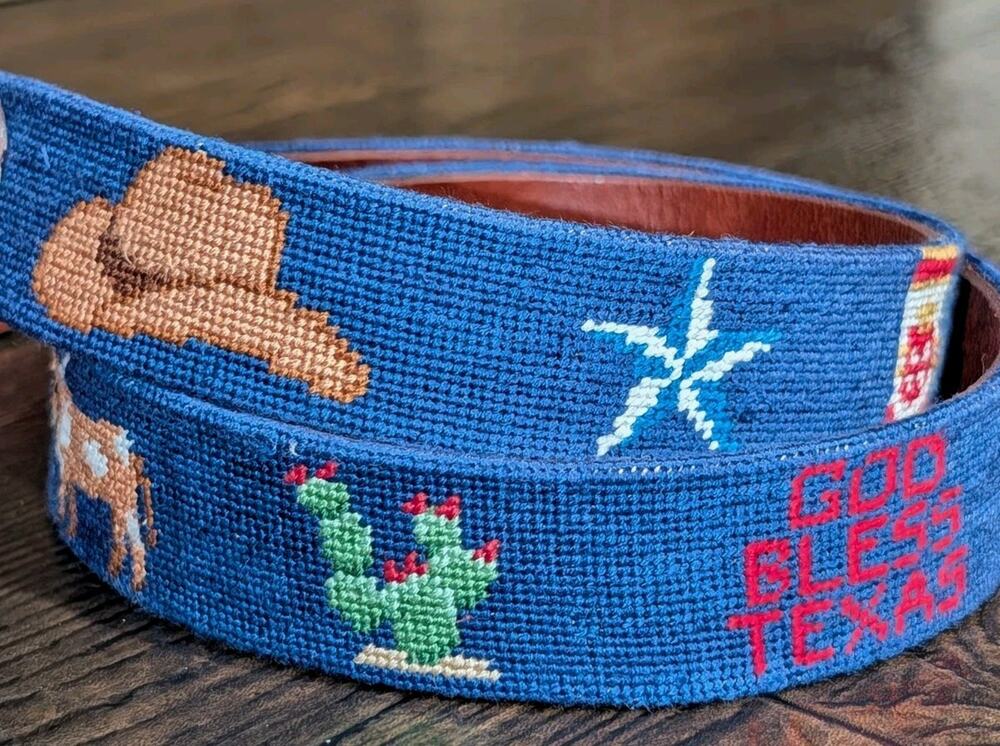 Smathers & Branson Texas Life Needlepoint Belt Size 38 Navy Leather Read